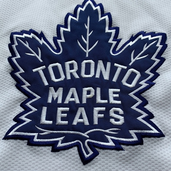 Vintage Starter Toronto Maple Leafs Jersey - Picture 3 of 9